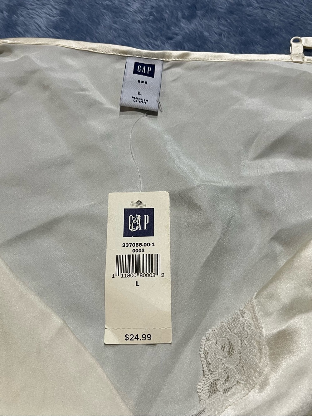 Vintage Gap Silk Lace Trim Cami Top in Cream - Picture 3 of 4